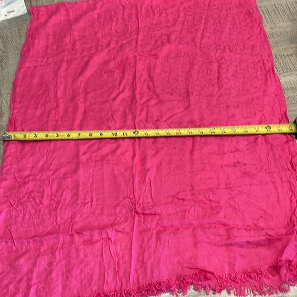 Calvin Klein Scarf - Picture 4 of 5